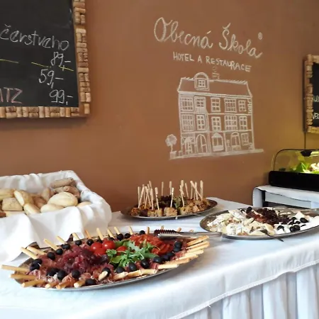 Szálloda Obecna Skola Svatý Jan pod Skalou