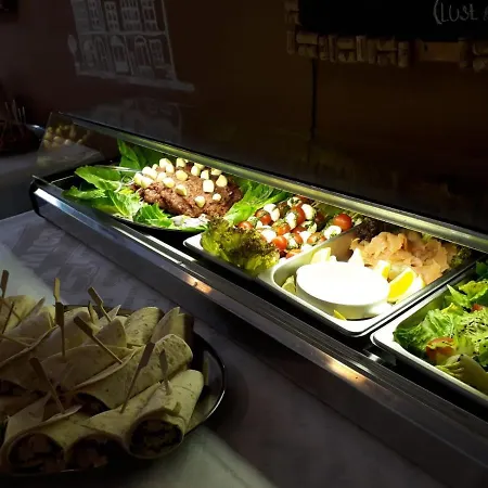 Obecna Skola Szálloda