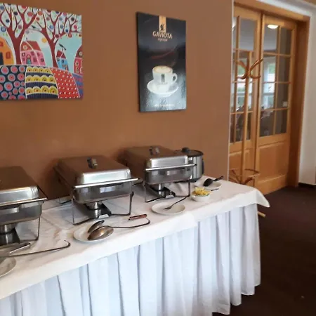 Obecna Skola Pensionat 3*